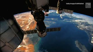 Space Station Soon to Be a Tourist Hot Spot Space Station Soon to Be a Tourist Hot Spot