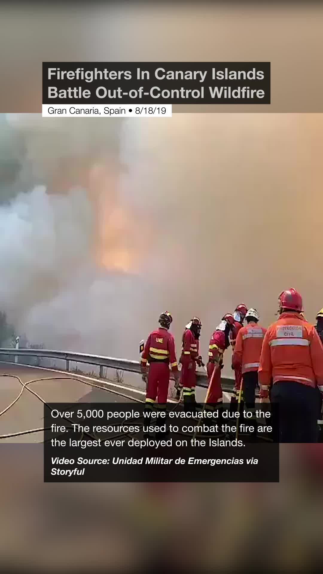 Firefighters In Canary Islands Battle Out of Control Wildfire - Videos ...