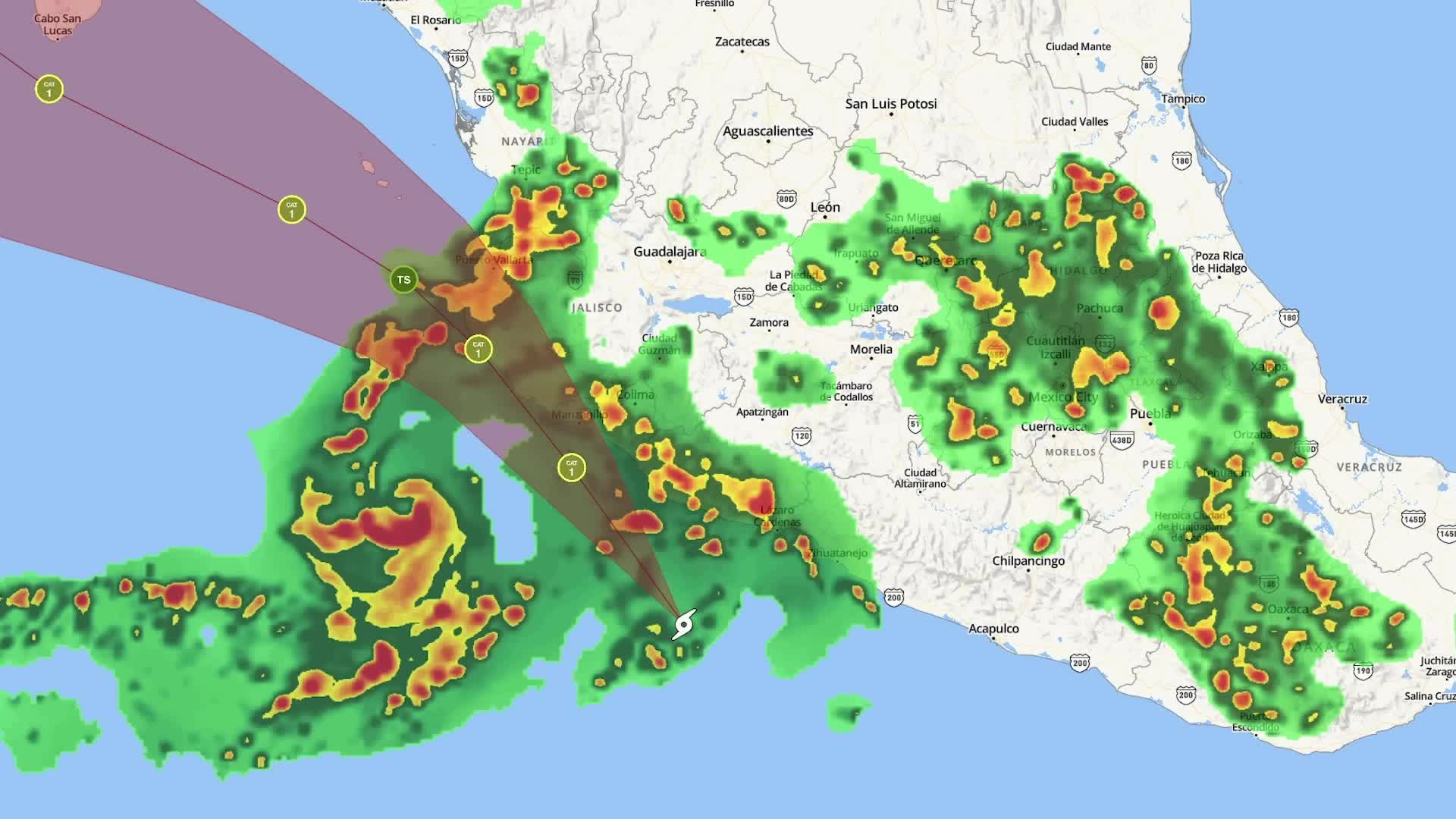 Lorena corre paralelo a la costa del Pacífico mexicano Videos de The