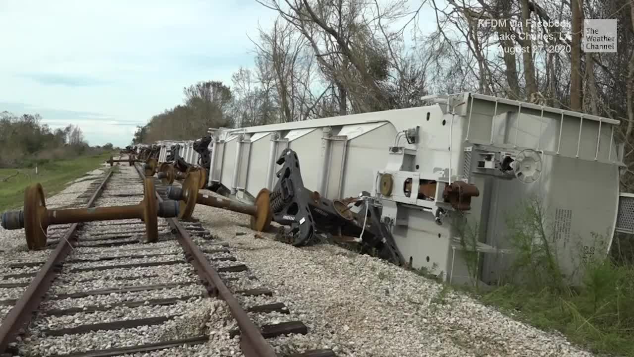 Hurricane Laura Knocks Train Cars off Tracks in Louisiana Videos from