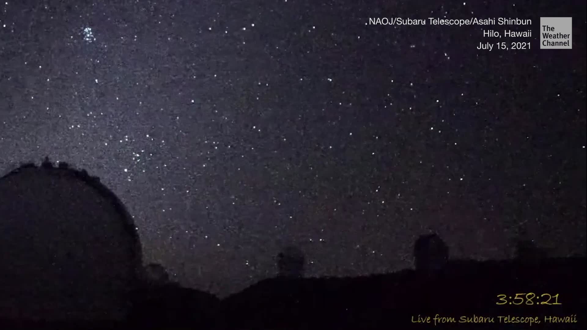 Unusual Meteor Shower Seen Over Hawaii Videos from The Weather Channel