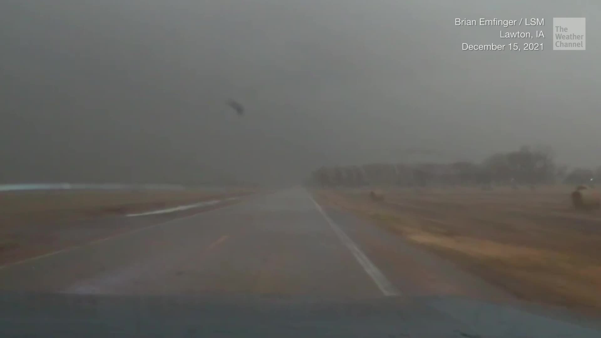 Winds Up to 100 MPH Damage Homes Knock Out Power - Videos from The ...