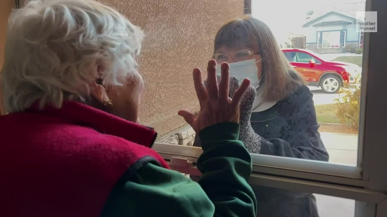 CDC Changes Isolation Guidelines Amid Omicron Surge Videos from The