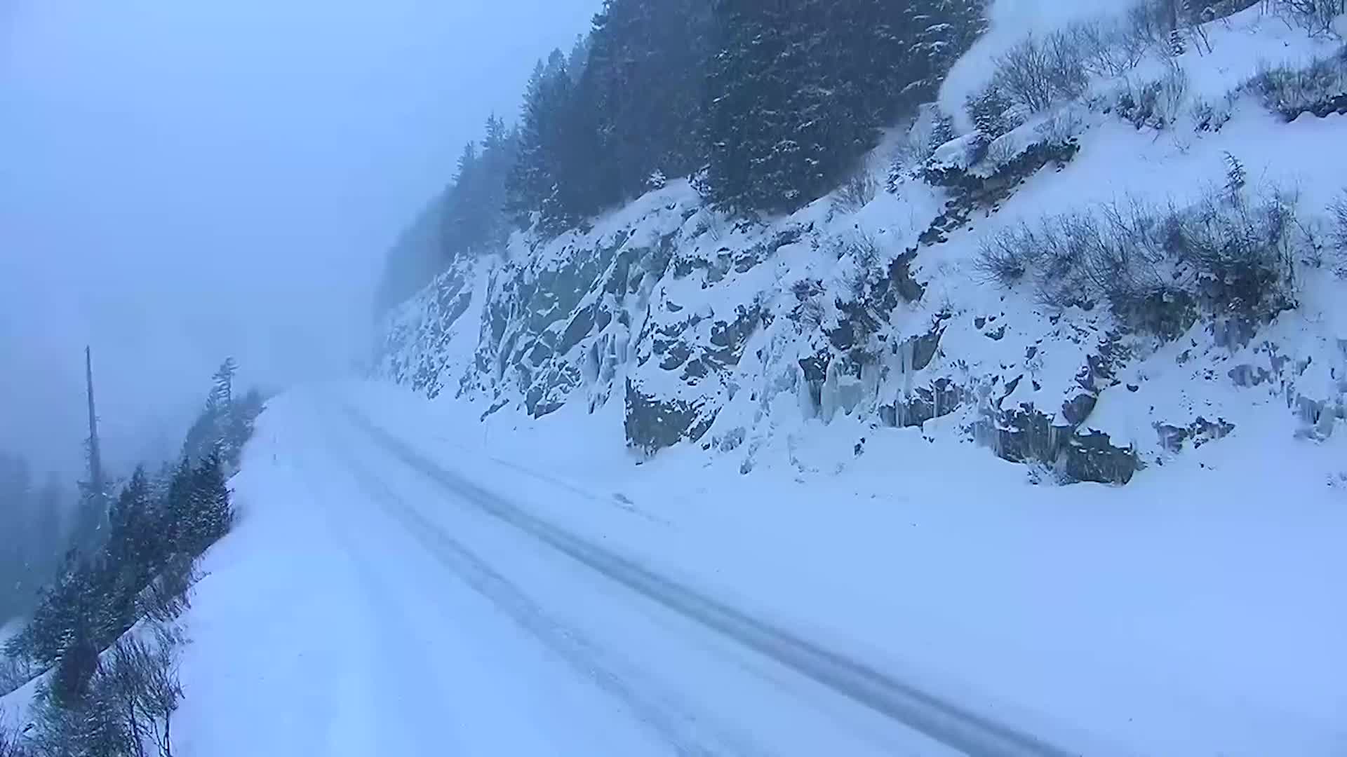 Avalanche Crews Clear Roads In Washington Ahead Of Winter Storm