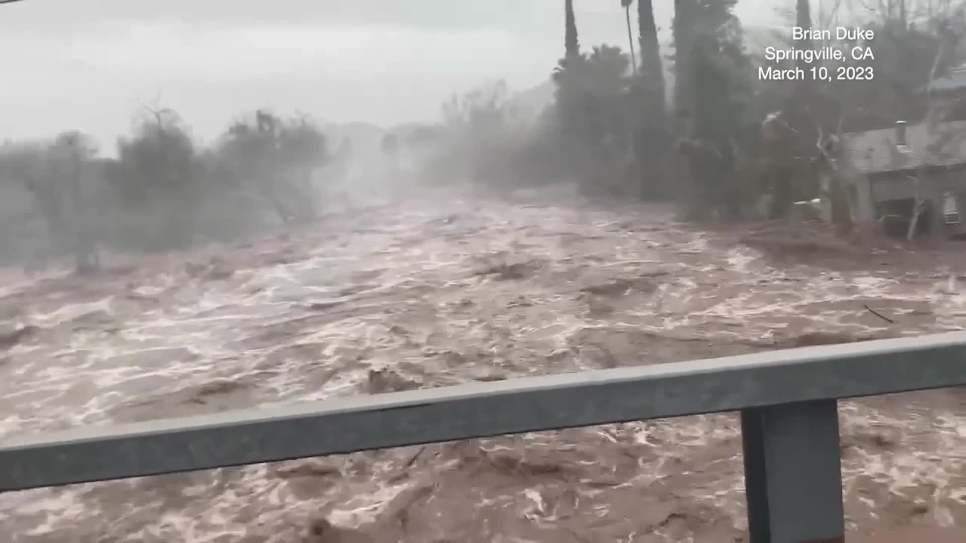 California River Surges, Smashing Homes Videos from The Weather Channel