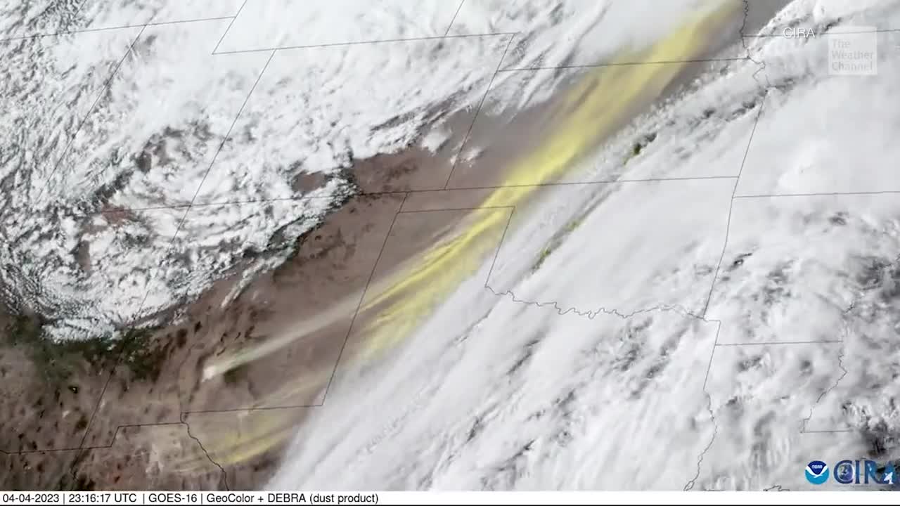 Wind Blankets Texas Panhandle In Dust Visible From Space Videos from The Weather Channel