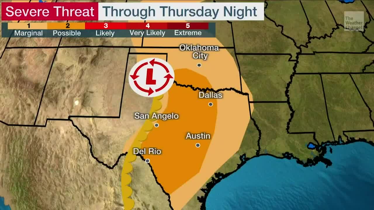 Strong Storms Could Bring Tornadoes and Big Hail Through Overnight
