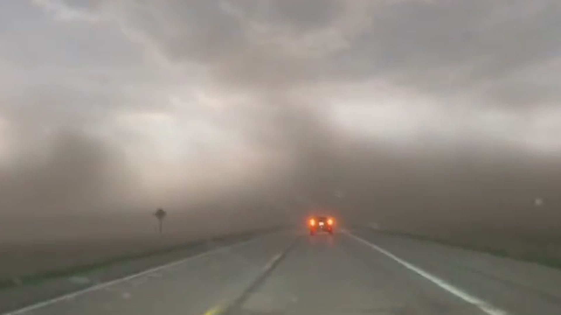 Dust Storm Looks Like End Of World Videos from The Weather Channel