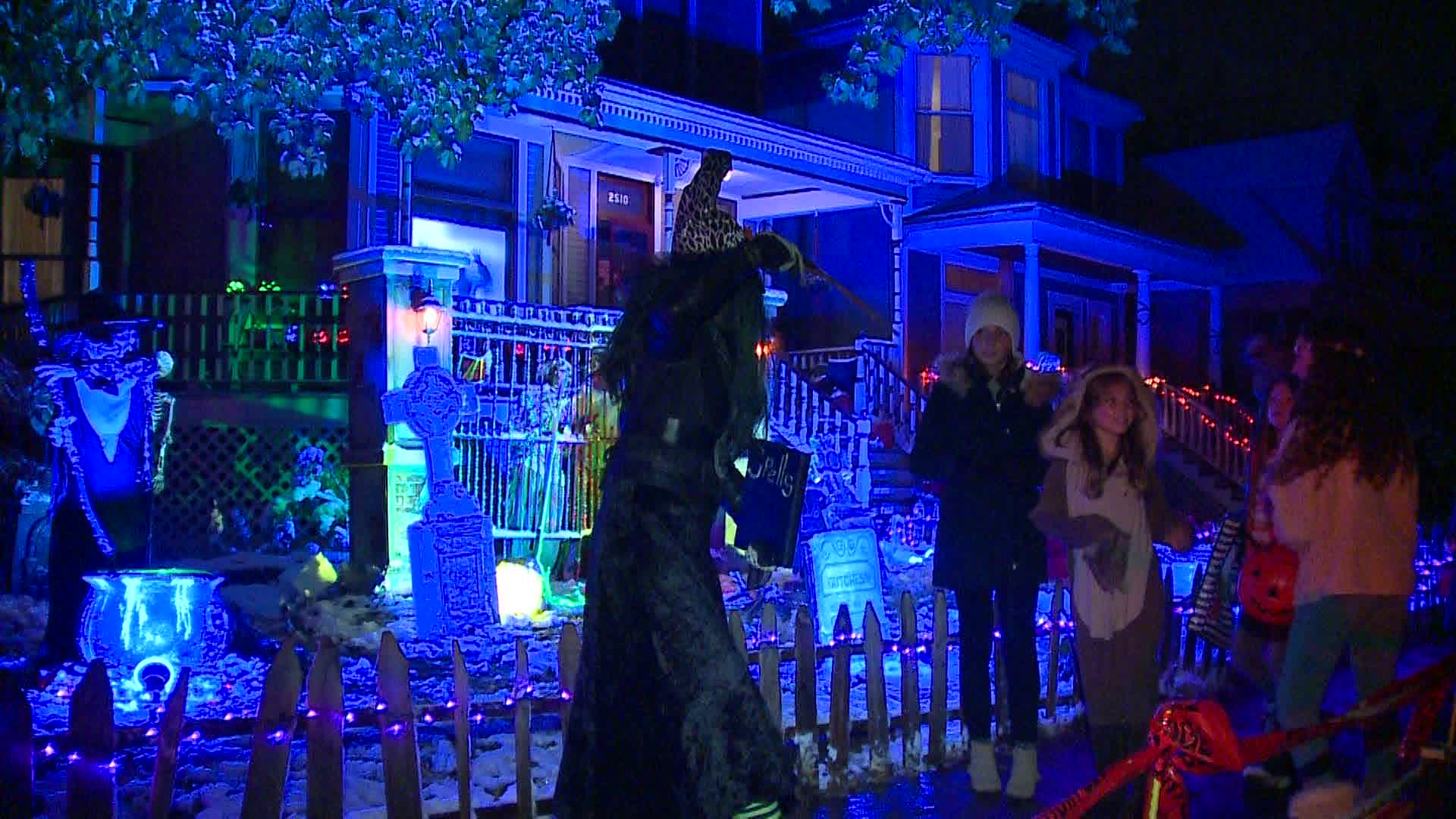 How To Prepare For Anything On Halloween - Videos from The Weather Channel