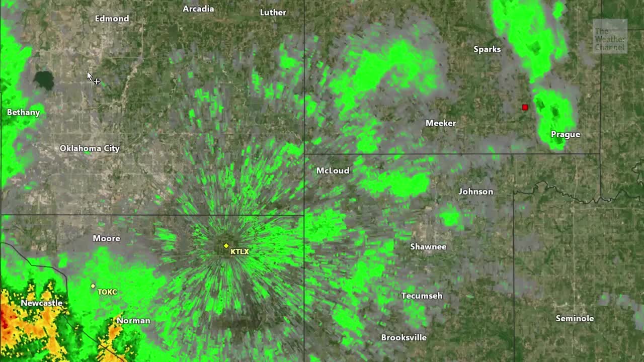 Radar Spots Oddity After OK Earthquake Videos from The Weather Channel