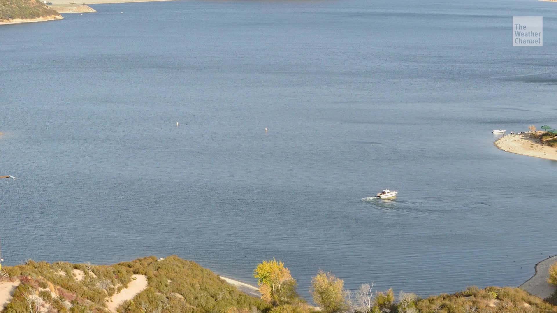 Toxic Algae Found In Popular Lake - Videos from The Weather Channel