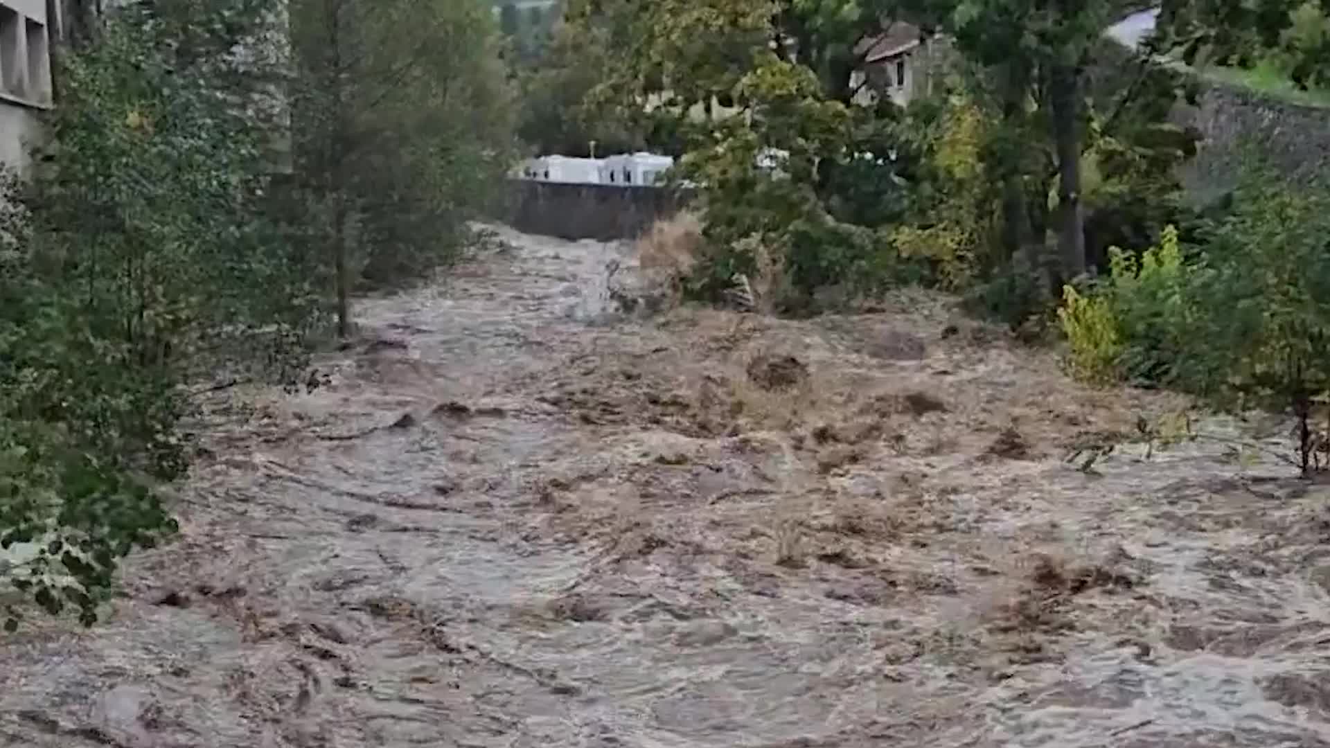 Mini Cooper Bobs Like Toy Car In Historic Flood Videos from The