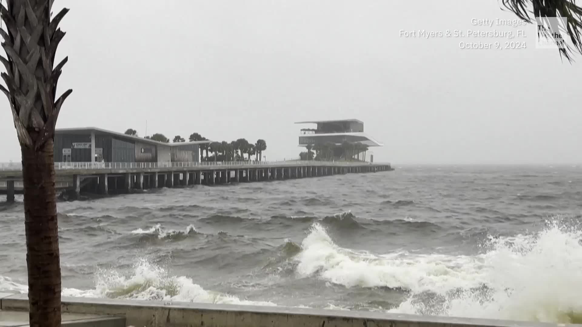 red-tide-looms-off-florida-west-coast-videos-from-the-weather-channel
