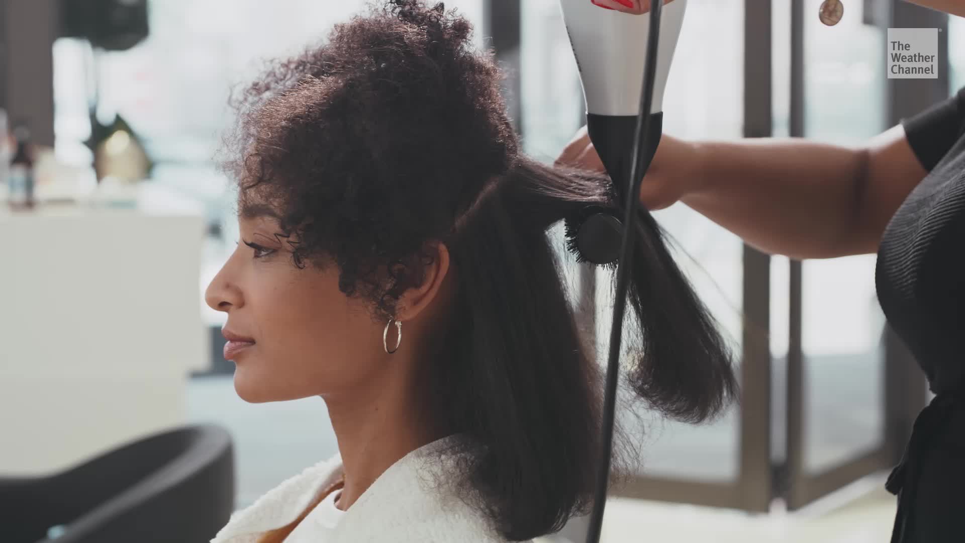 Hairdressers: The Unexpected Champions in the Fight Against Climate Change