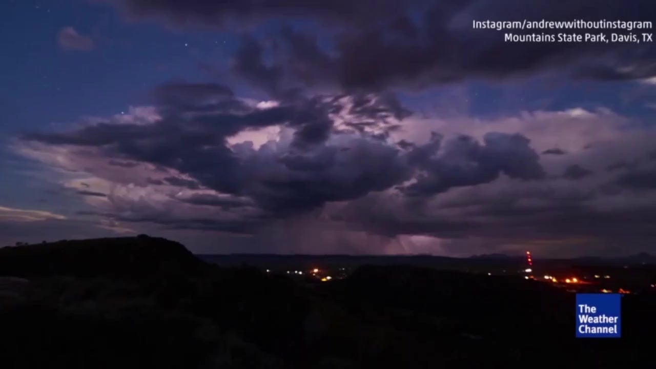 Weltrekord Blitz ist über 300 Kilometer lang Videos from The Weather