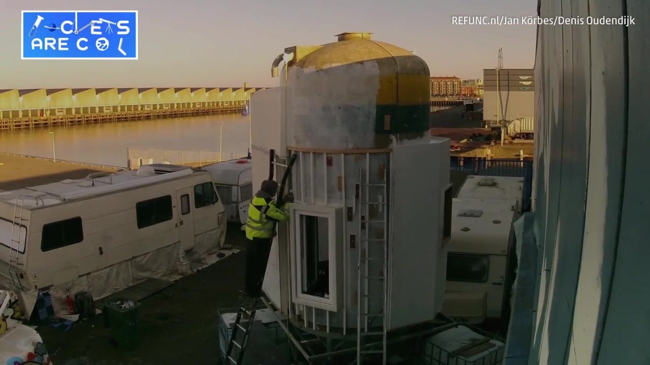 Amazing Timelapse of Grain Silo Converted into Home