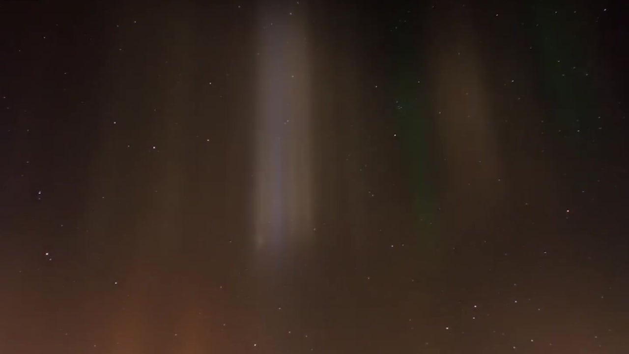 Light Pillars Caught on Camera