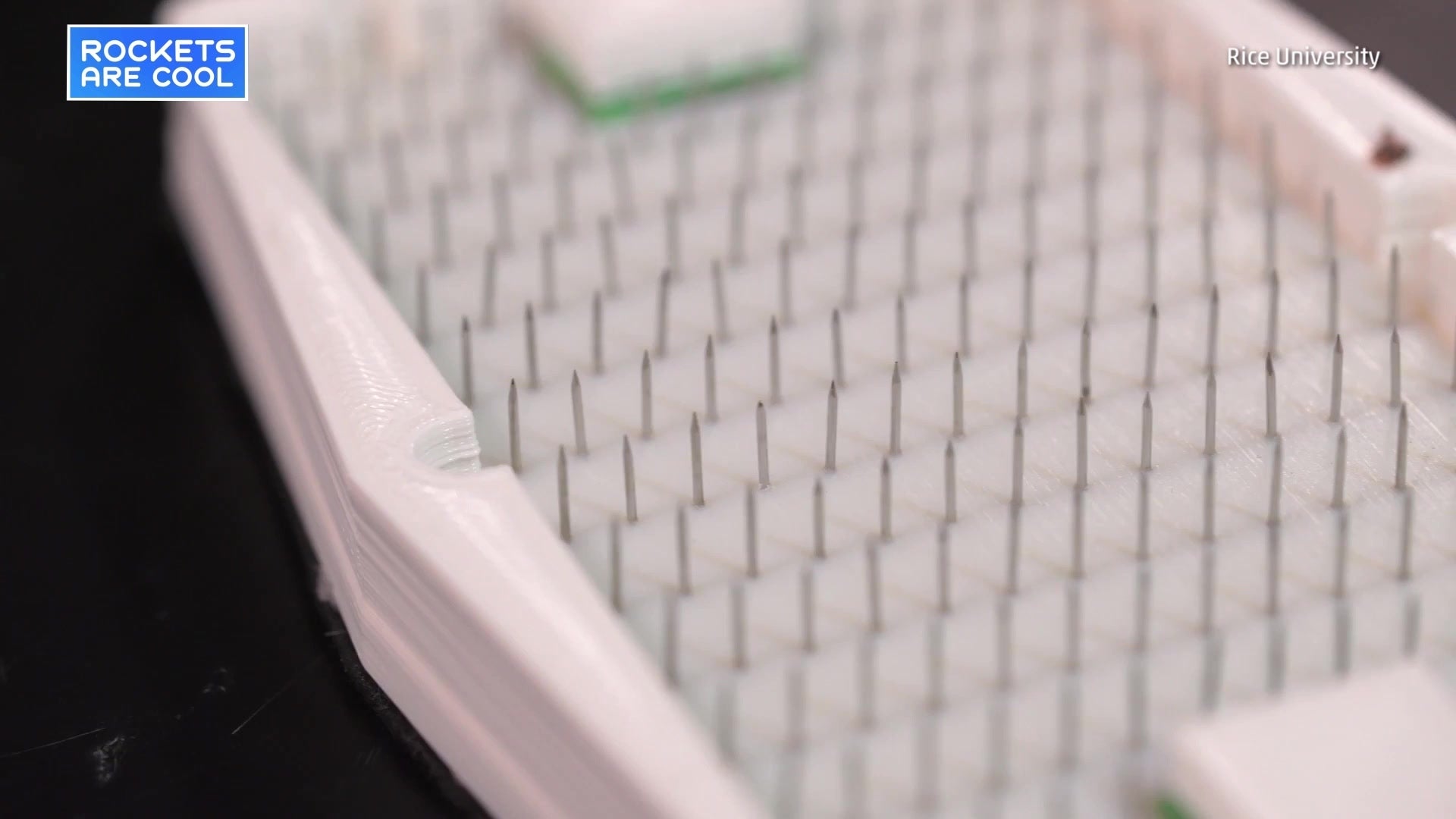 Defibrillator Gets Jumpstart with Needles