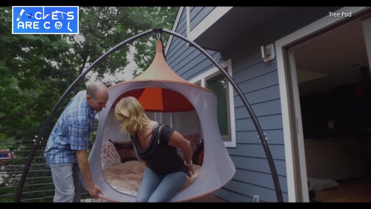 Tree Pod Is Treehouse and Hammock in One
