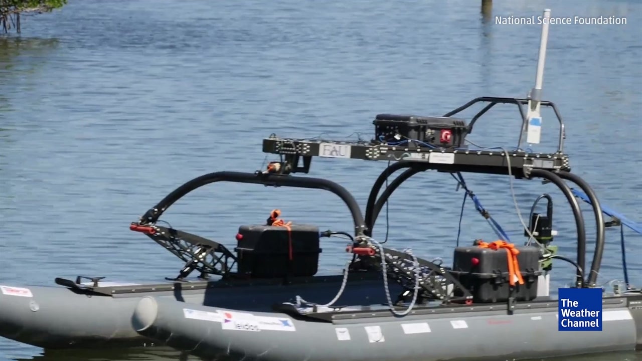 Robotic Boat Can Aid Search and Rescue Missions