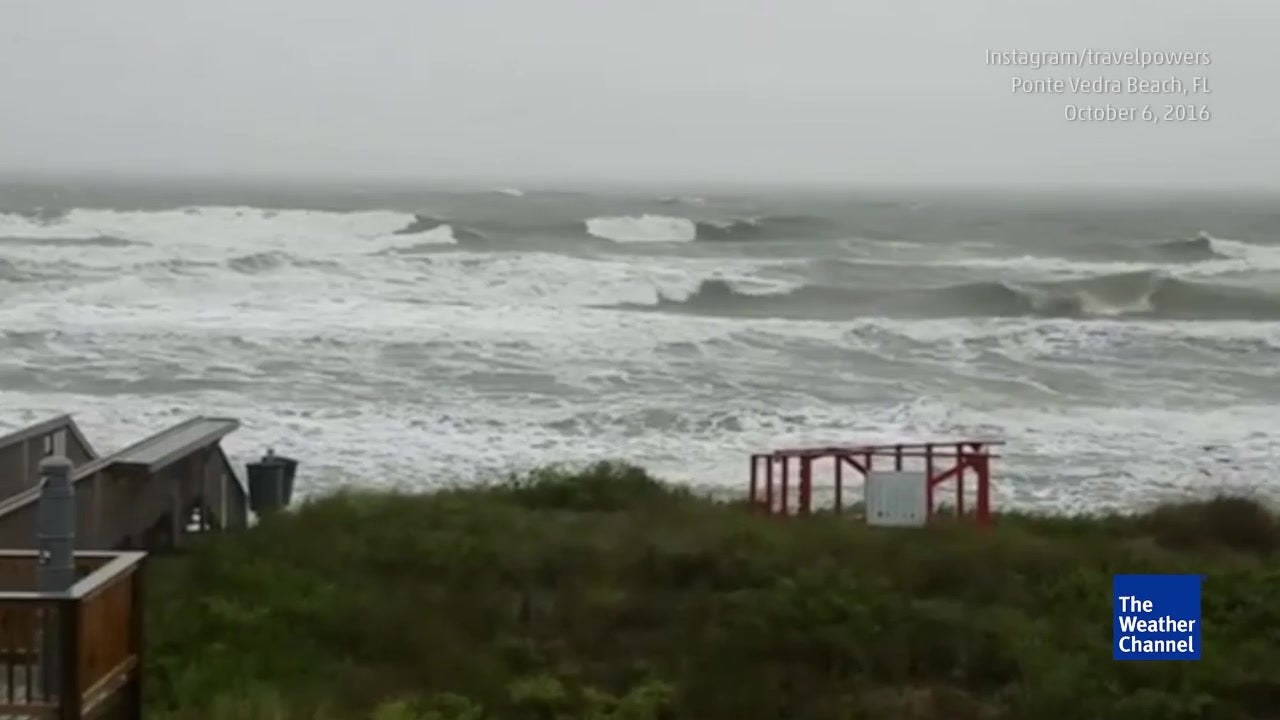 Matthew amenaza el Centro Espacial Kennedy Videos de The Weather Channel