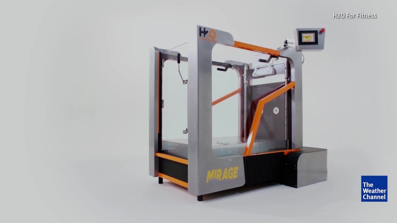 Underwater Treadmill Works Out Humans and Dogs