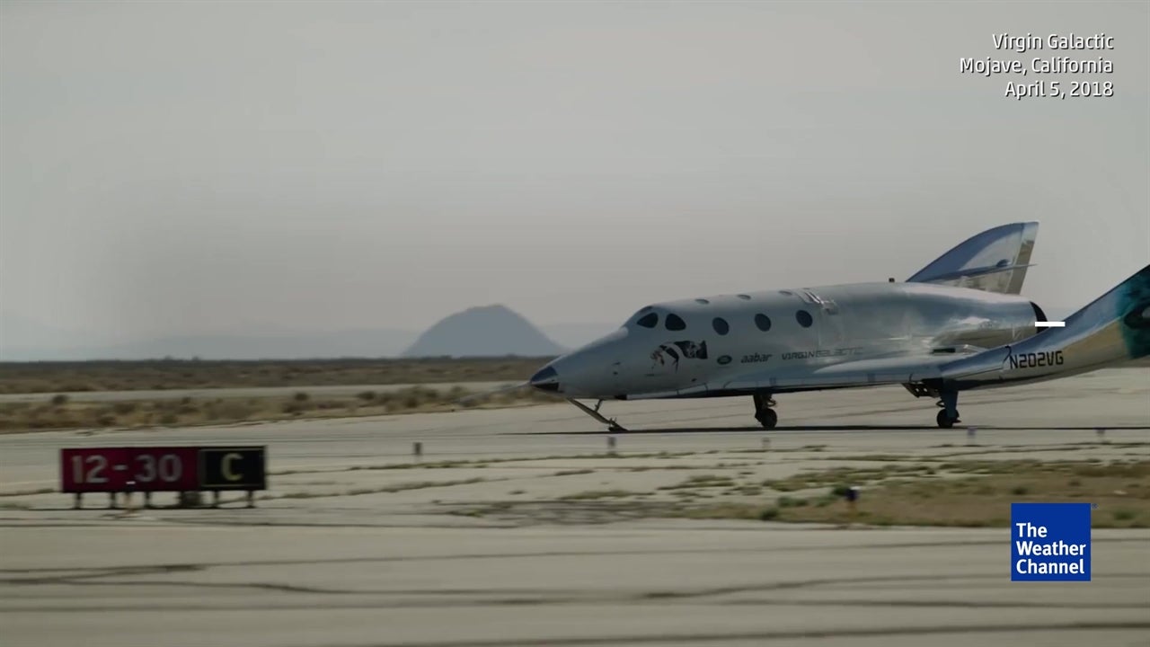 Virgin Galactic One Step Closer to Taking Tourists to Space