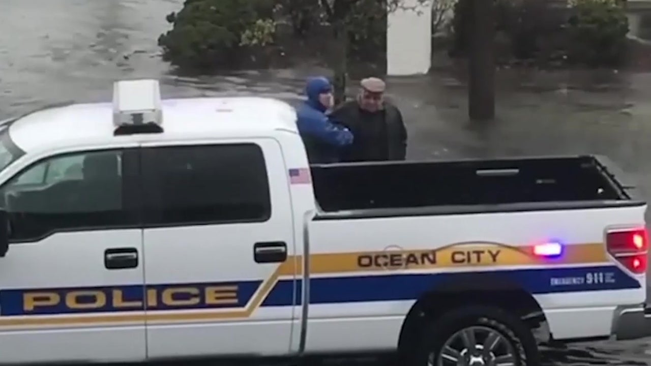 Good Samaritan Helps Stranded NJ Couple | The Weather Channel