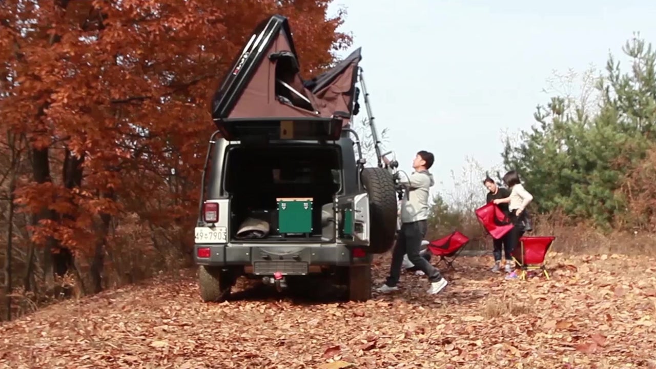 Skycamp is Roving Rooftop Tent