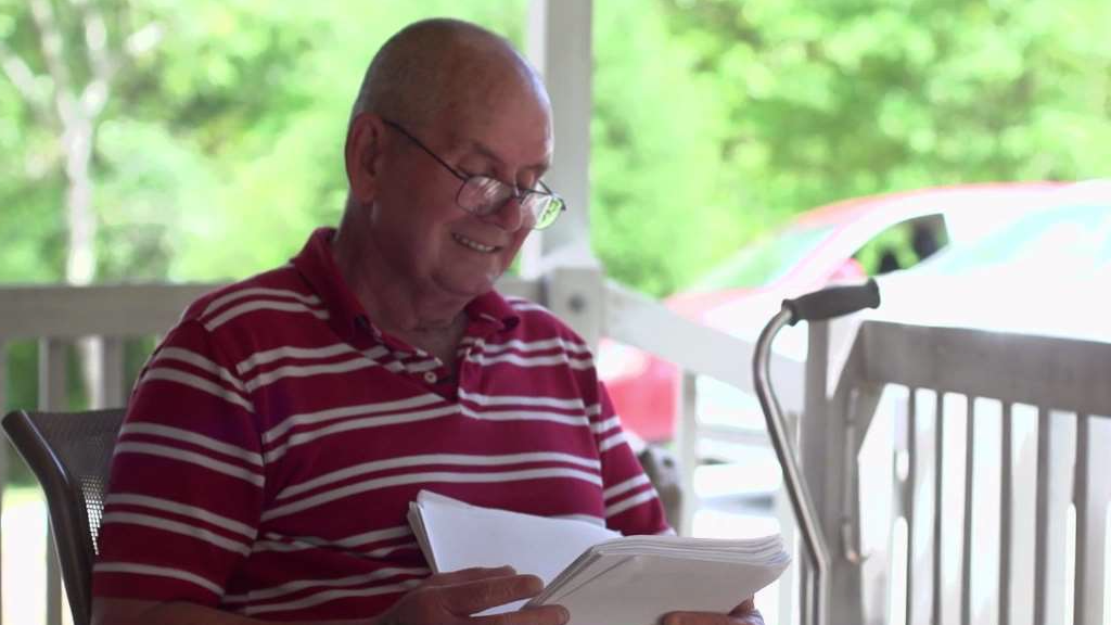 Man Struck by Lightning a Dozen Times - Videos from The Weather Channel