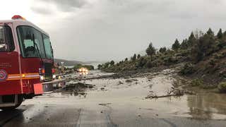 Multiple Mudslides Shut Down Us 395 On Nevada California Border Videos From The Weather Channel Weather Com