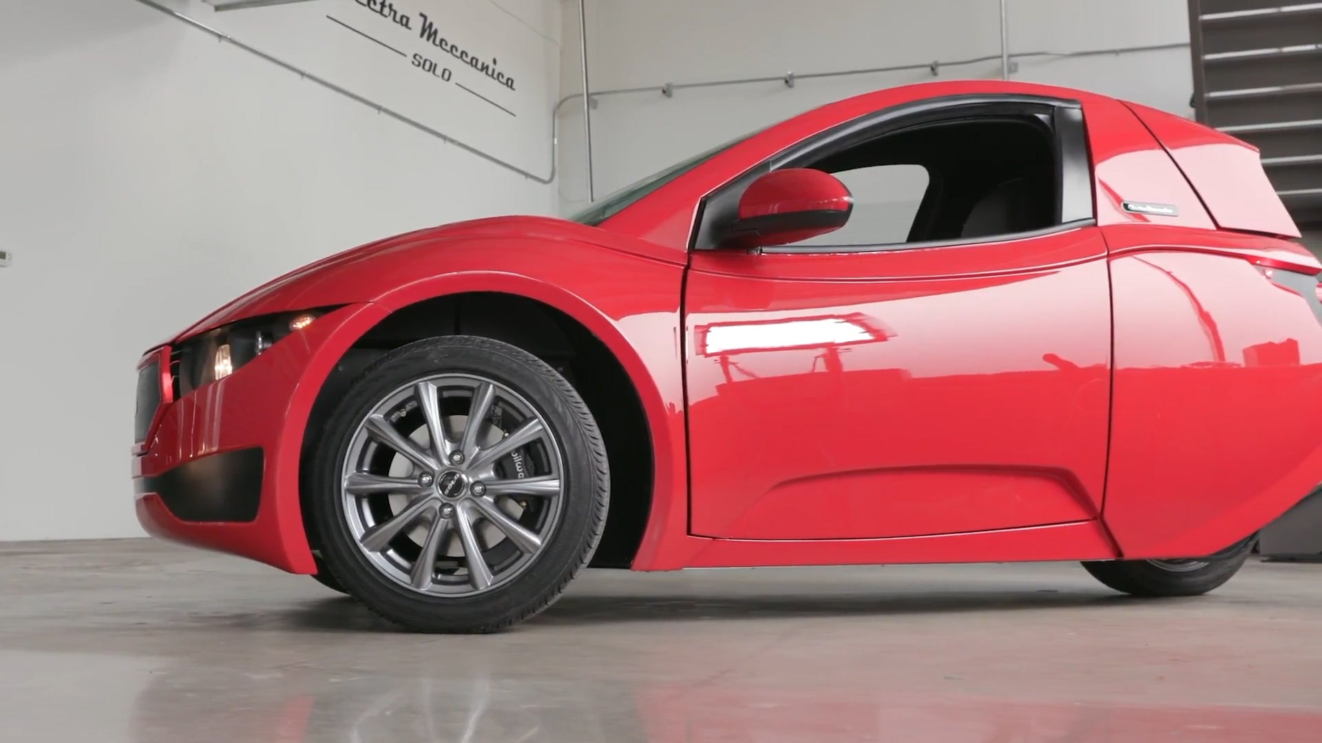 All-Electric Single-Seater Changes Commuting Game