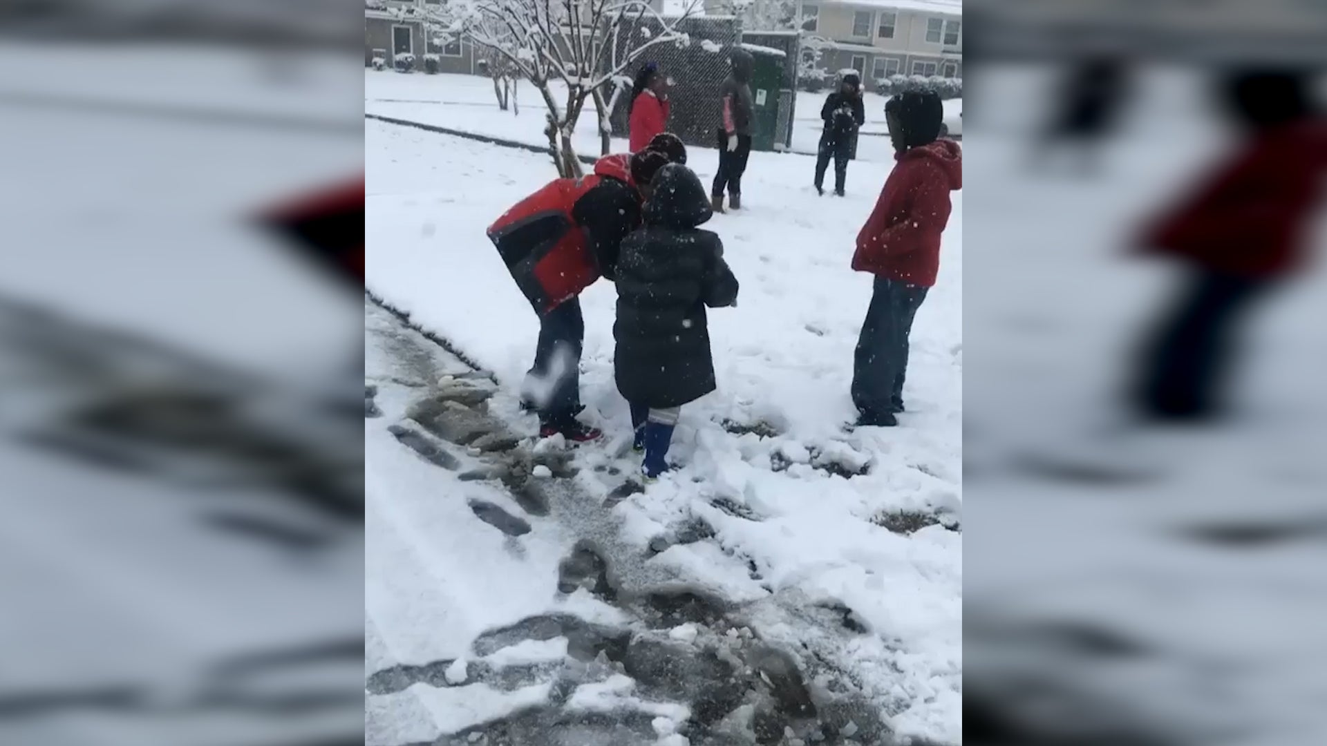 Benji Brings Coating of Snow to Mississippi Videos from The Weather